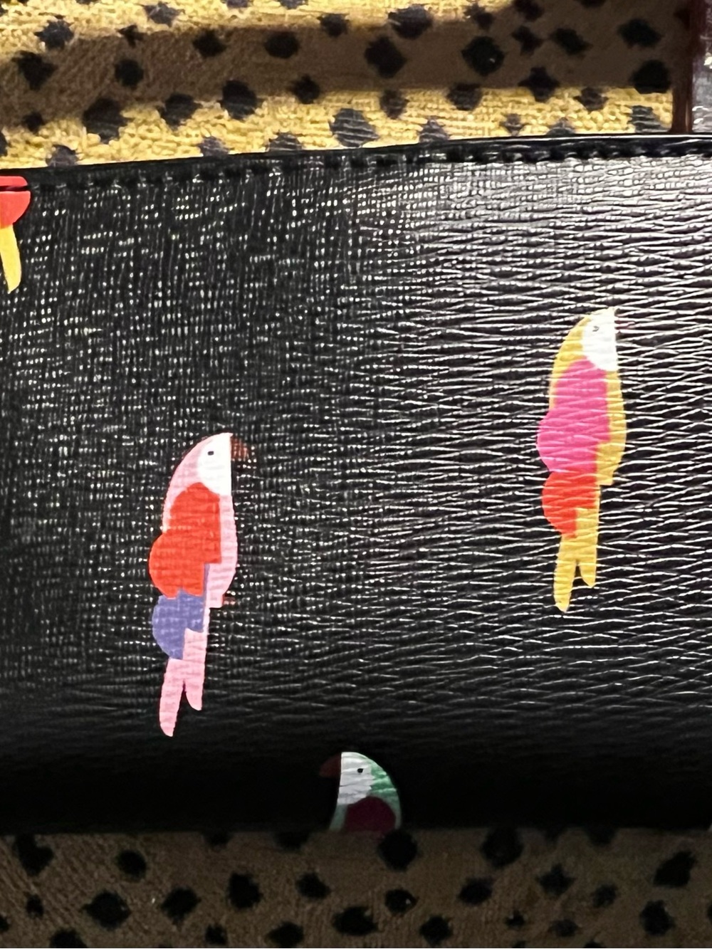 kate spade Black Parrot Print Card Wallet - Picture 2 of 3